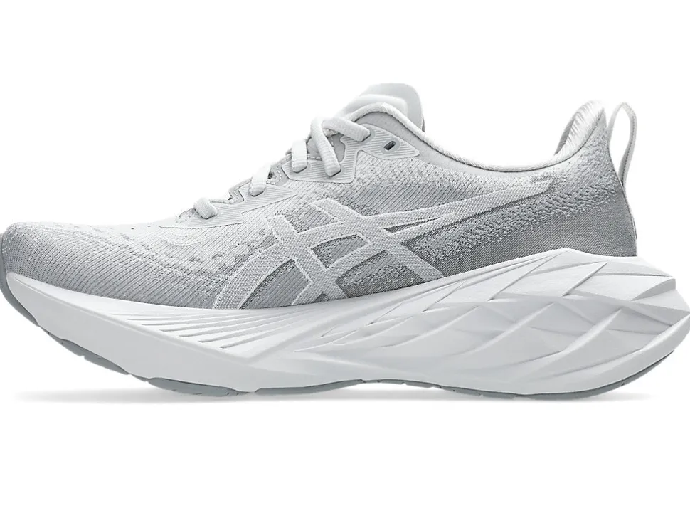 ASICS Novablast 4 Womens