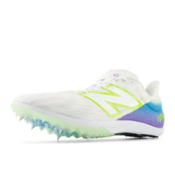 New Balance FuelCell MD500 v9